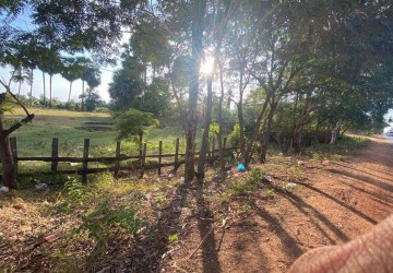  2000 Sqm Residential Land For Sale - Damdek, Siem Reap thumbnail