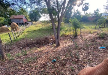  2000 Sqm Residential Land For Sale - Damdek, Siem Reap thumbnail