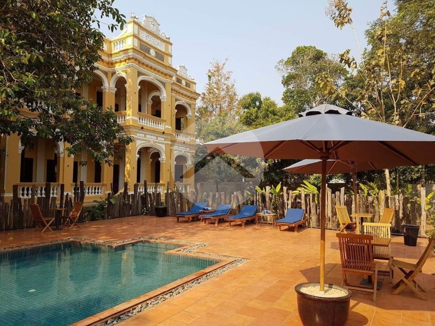 10 Suite Room Boutique Hotel For Sale - Chhlong, Kratie Province