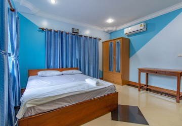 22 Bedroom Commercial Villa For Rent - Wat Bo, Siem Reap thumbnail