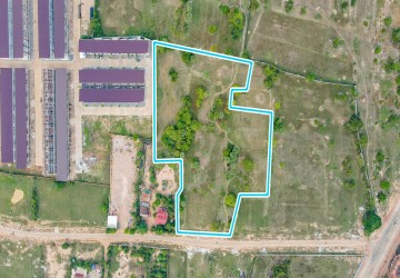  16000 Sqm Residential Land For Sale - Svay Dangkum, Siem Reap thumbnail
