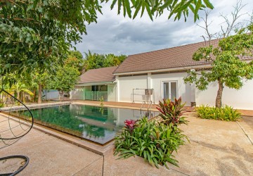 3 Bedroom Villa  For Rent - Sala Kamreuk, Siem Reap thumbnail