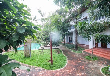 12 Bedroom Villa For Rent - Koh Kra Bei, Chbar Ampov, Phnom Penh thumbnail