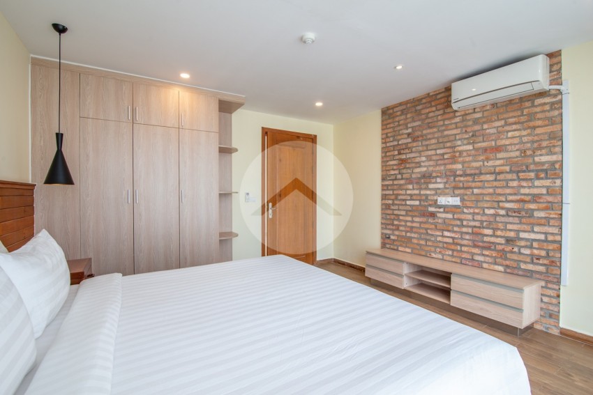 1 Bedroom Serviced Apartment For Rent - Tonle Bassac, Phnom Penh