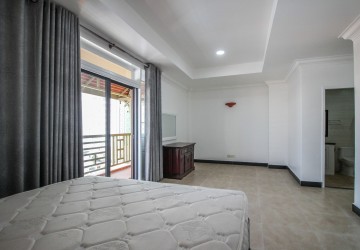 2 Bedroom Apartment For Rent in 7 Makara - Phnom Penh thumbnail