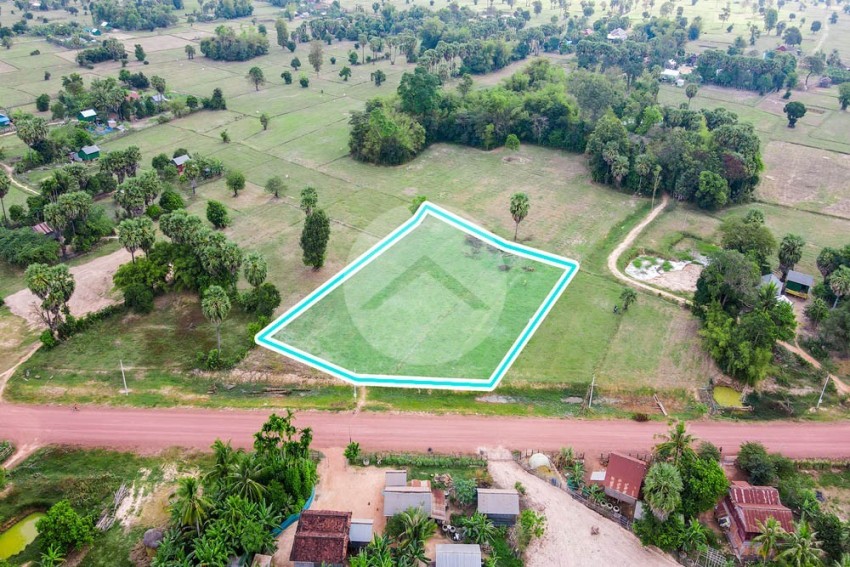 4198 Sqm Land For Sale - Trapeang Thum, Bakong District, Siem Reap
