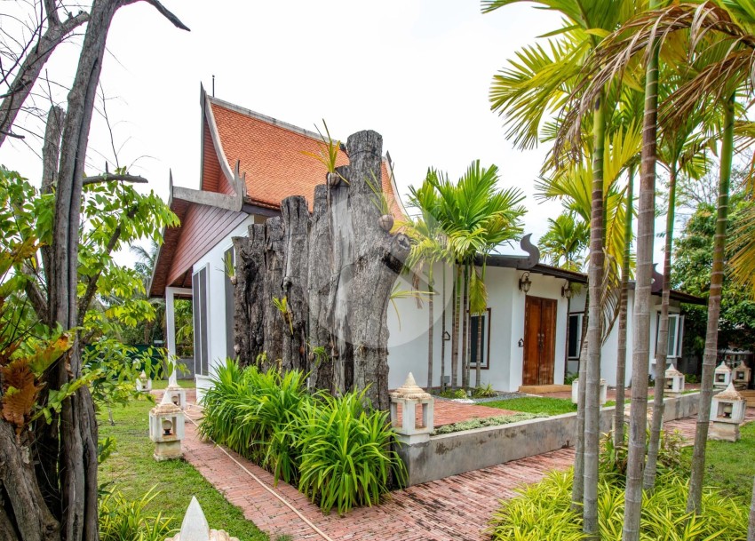 2 Bedroom Modern Villa For Sale - Sala Kamreuk, Siem Reap