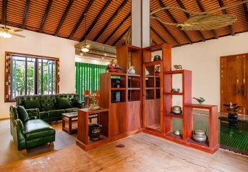 2 Bedroom Modern Villa For Sale - Sala Kamreuk, Siem Reap thumbnail