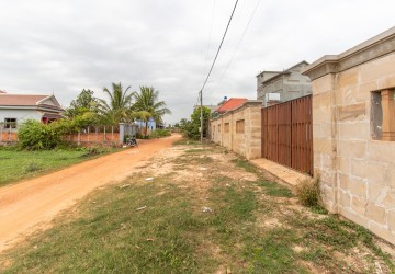 754 Sqm Residential Land For Sale - Svay Dangkum, Siem Reap thumbnail