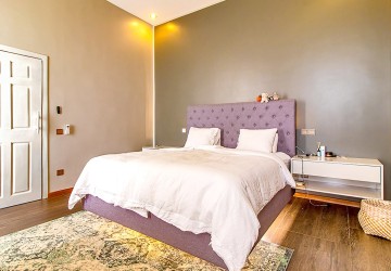 7 Bedroom Luxury Villa For Sale - Sambour, Siem Reap thumbnail