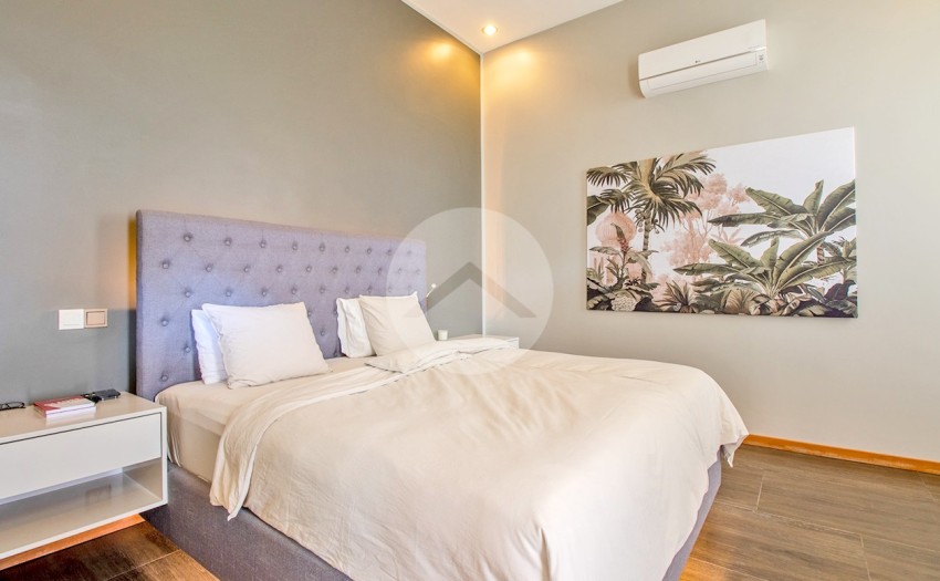 7 Bedroom Luxury Villa For Sale - Sambour, Siem Reap