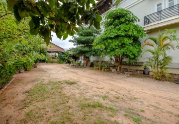 4 Bedroom House For Sale - Svay Dangkum, Siem Reap thumbnail