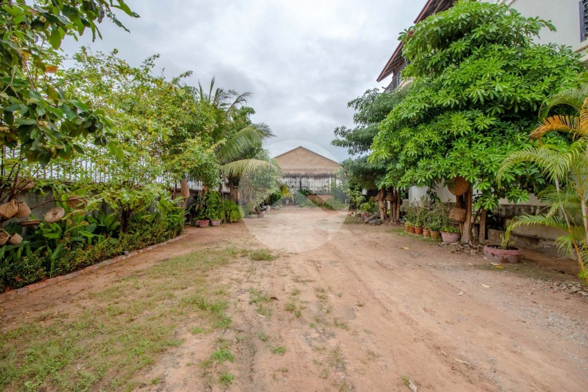 4 Bedroom House For Sale - Svay Dangkum, Siem Reap