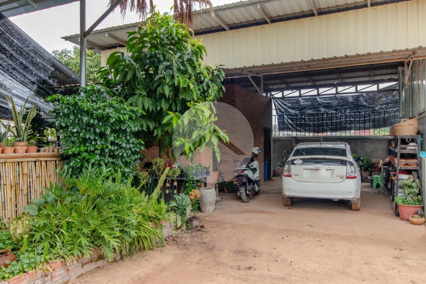 4 Bedroom House For Sale - Svay Dangkum, Siem Reap