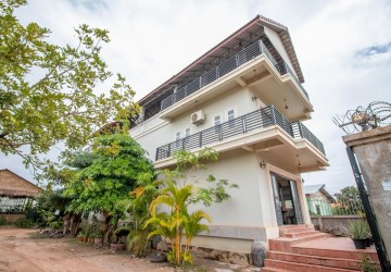 4 Bedroom House For Sale - Svay Dangkum, Siem Reap thumbnail