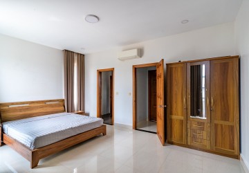 3 Bedroom Flat House For Sale - Svay Dangkum, Siem Reap thumbnail