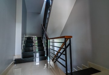 3 Bedroom Flat House For Sale - Svay Dangkum, Siem Reap thumbnail