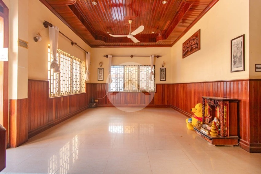 33 Bedroom Guesthouse For Rent  - Wat Bo, Siem Reap