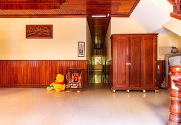 33 Bedroom Guesthouse For Rent  - Wat Bo, Siem Reap thumbnail