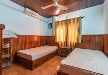 33 Bedroom Guesthouse For Rent  - Wat Bo, Siem Reap thumbnail