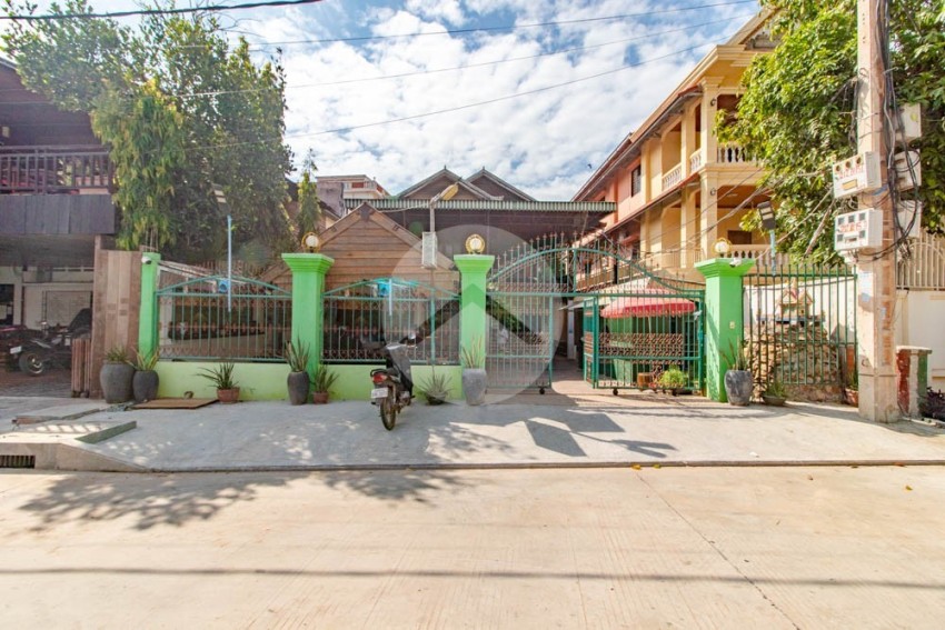 33 Bedroom Guesthouse For Rent  - Wat Bo, Siem Reap