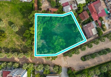 1976 Sqm Land For Sale - Svay Dangkum, Siem Reap thumbnail