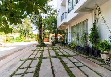 2 Bedroom Apartment  For Rent - Wat Bo, Siem Reap thumbnail