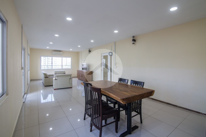 3 Bedroom Serviced Apartment For Rent - Daun Penh, Phnom Penh