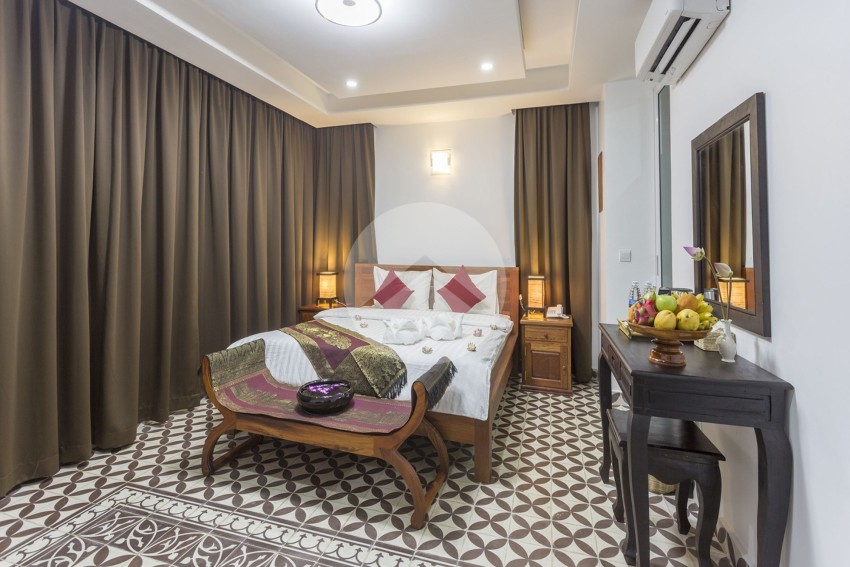 11 Bedroom Boutique Hotel For Sale - Night Market Area, Siem Reap