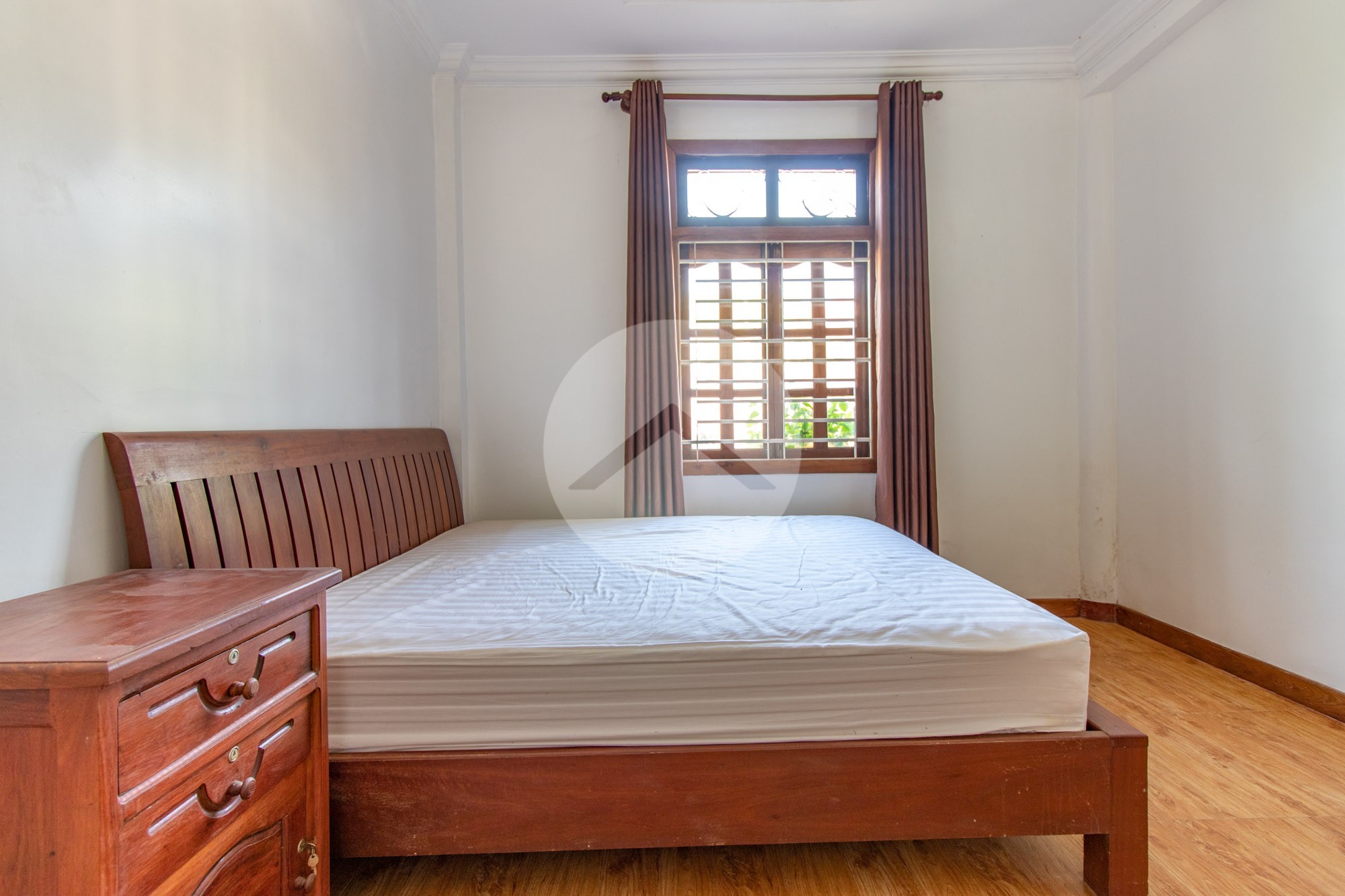 4 Bedroom Vila For Rent - Svay Dangkum, Siem Reap - Image 10