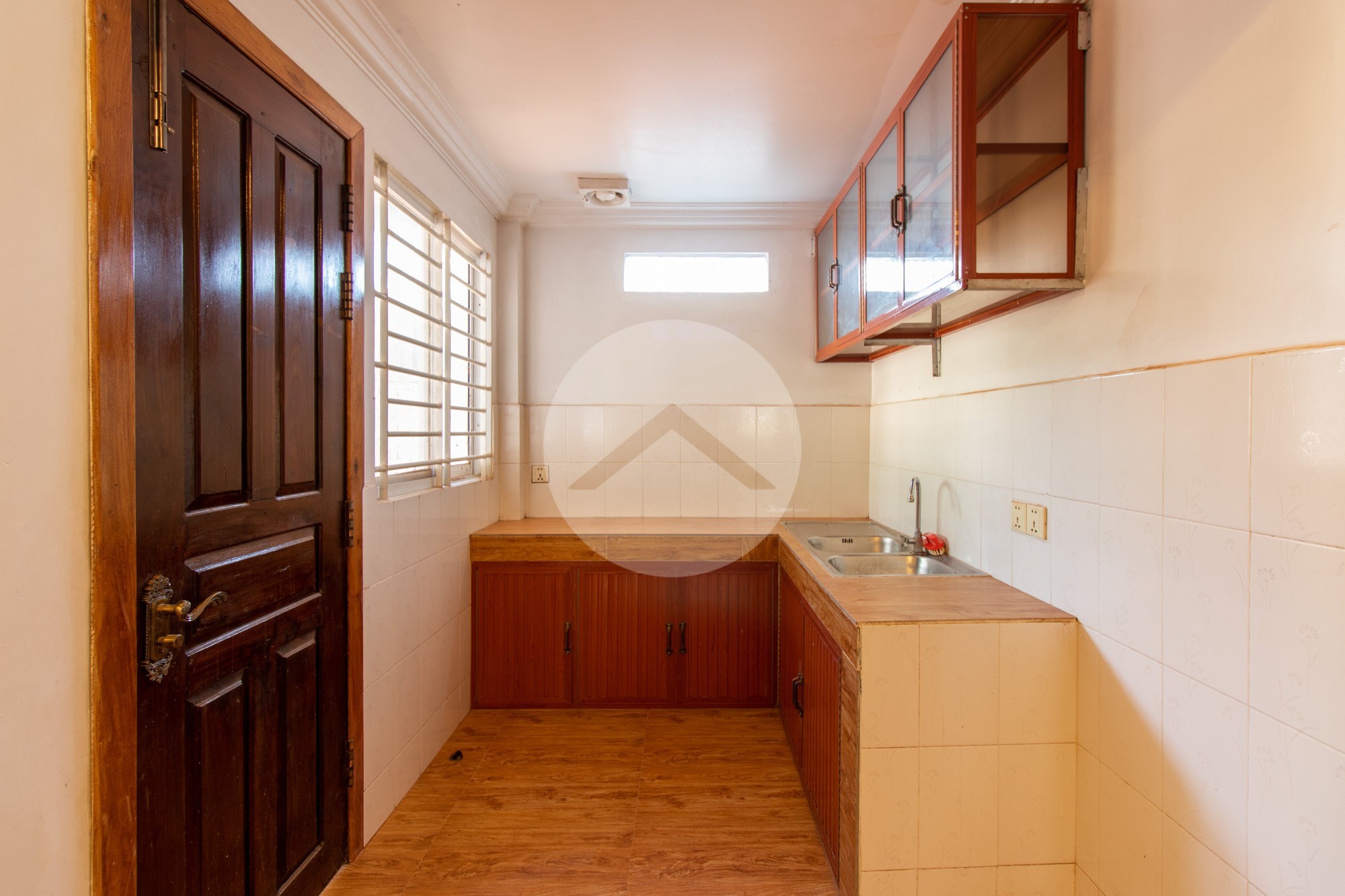 4 Bedroom Vila For Rent - Svay Dangkum, Siem Reap - Image 7
