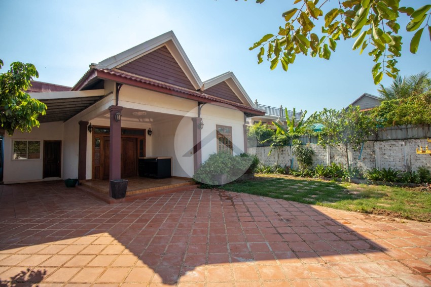 4 Bedroom Vila For Rent - Svay Dangkum, Siem Reap