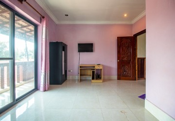 5 Bedroom House For Rent - Teuk Vil, Siem Reap thumbnail