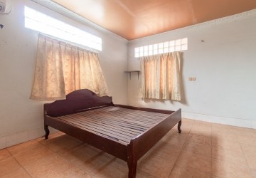 5 Bedroom House For Rent - Teuk Vil, Siem Reap thumbnail