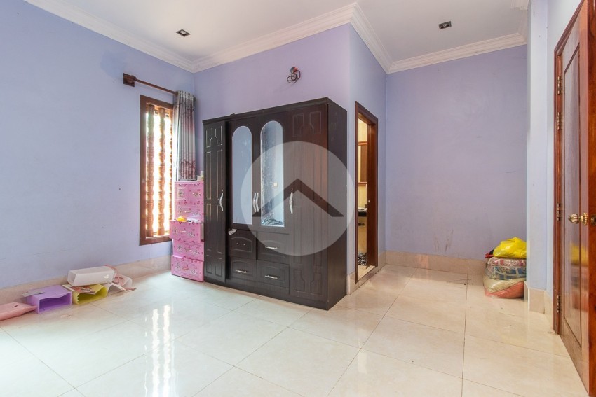 5 Bedroom House For Rent - Teuk Vil, Siem Reap