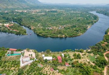 7300 Sqm Land For Sale - Preaek Tuek Chu, Makprang, Kampot Province thumbnail