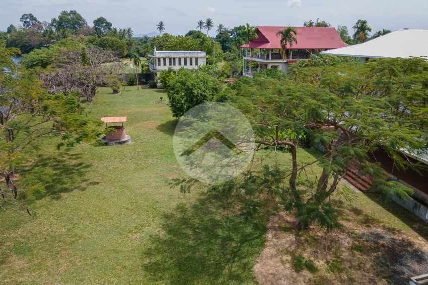 7300 Sqm Land For Sale - Preaek Tuek Chu, Makprang, Kampot Province