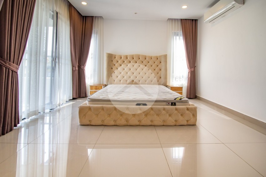 6 Bedroom Villa For Rent - Russey Keo, Phnom Penh