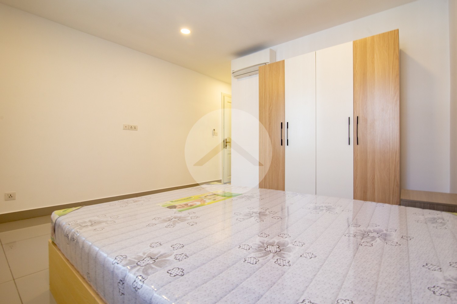 6 Bedroom Villa For Rent - Russey Keo, Phnom Penh - Image 25