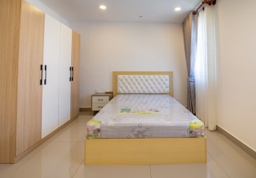 6 Bedroom Villa For Rent - Russey Keo, Phnom Penh thumbnail