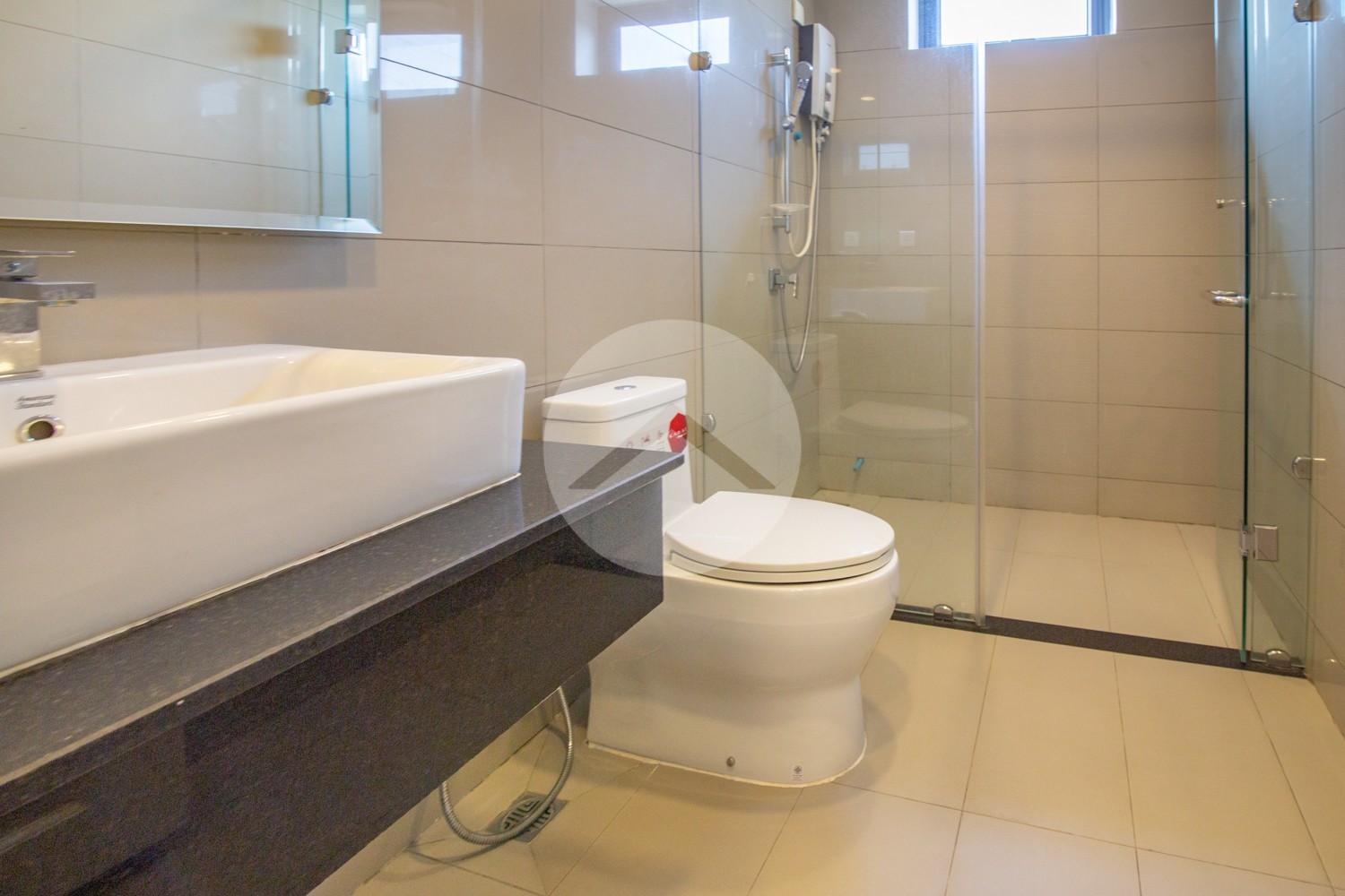 6 Bedroom Villa For Rent - Russey Keo, Phnom Penh - Image 26