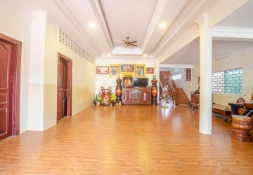 5 Bedroom Villa For Sale - Slor Kram, Siem Reap thumbnail