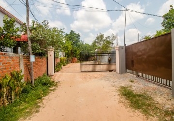 5 Bedroom Villa For Sale - Slor Kram, Siem Reap thumbnail