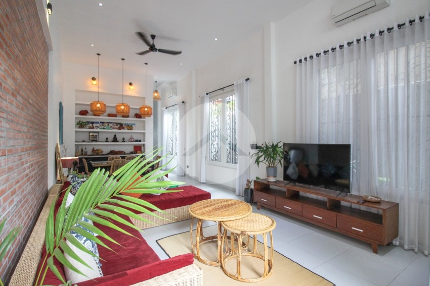 4 Bedroom Renovated Townhouse For Rent - Russian Market, Phnom Penh