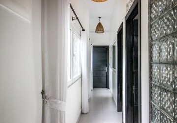 Renovated 4 Bedroom  Townhouse For Rent - Toul Tum Poung 1, Phnom Penh thumbnail