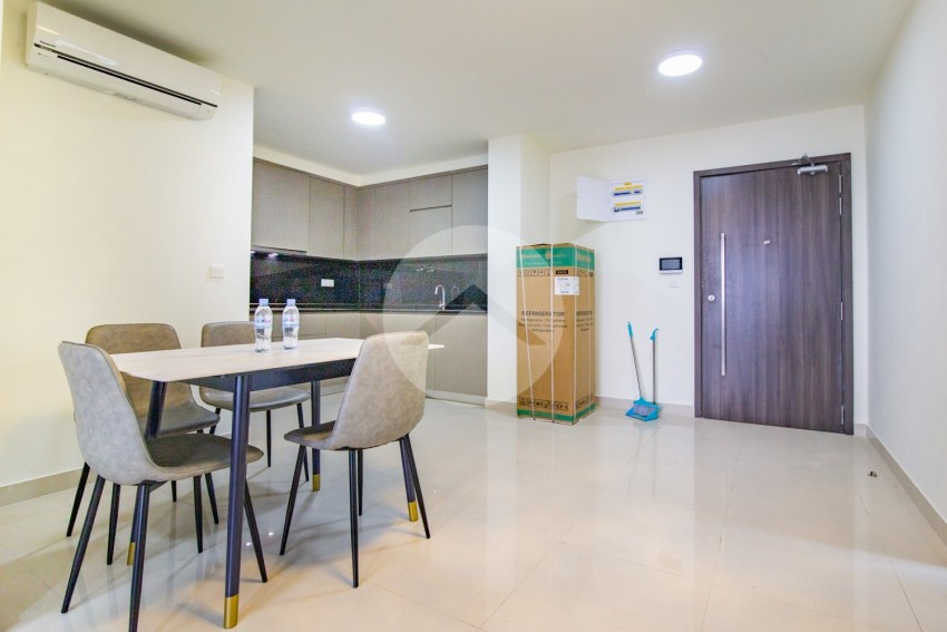 19th Floor 3 Bedroom Condo For Rent - The Peak, Tonle Bassac, Phnom Penh