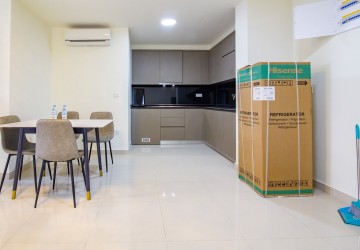 19th Floor 3 Bedroom Condo For Rent - The Peak, Tonle Bassac, Phnom Penh thumbnail