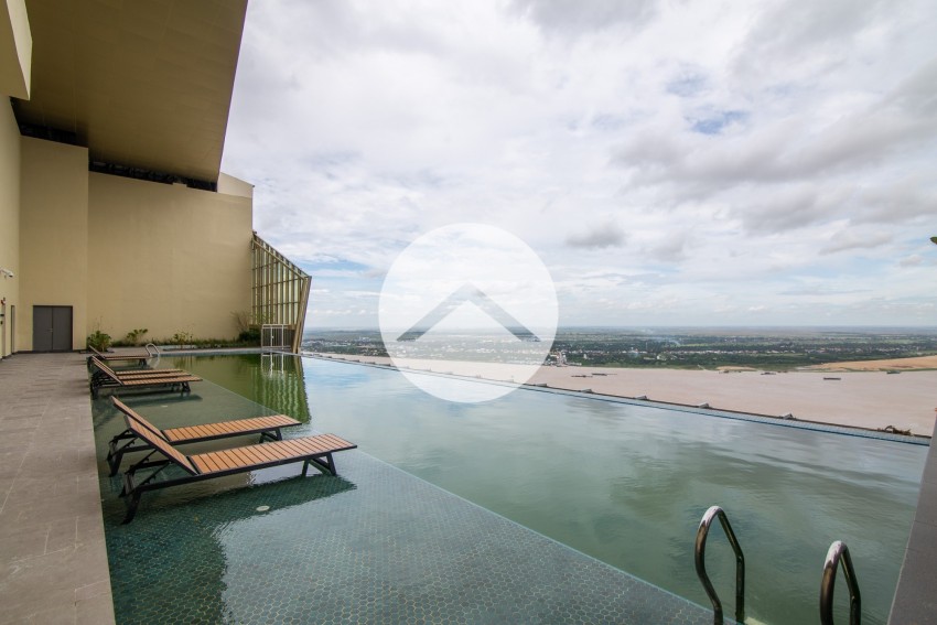 19th Floor 3 Bedroom Condo For Rent - The Peak, Tonle Bassac, Phnom Penh