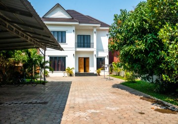 4 Bedroom House For Rent - Svay Dangum, Siem Reap thumbnail