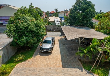 4 Bedroom House For Rent - Svay Dangum, Siem Reap thumbnail